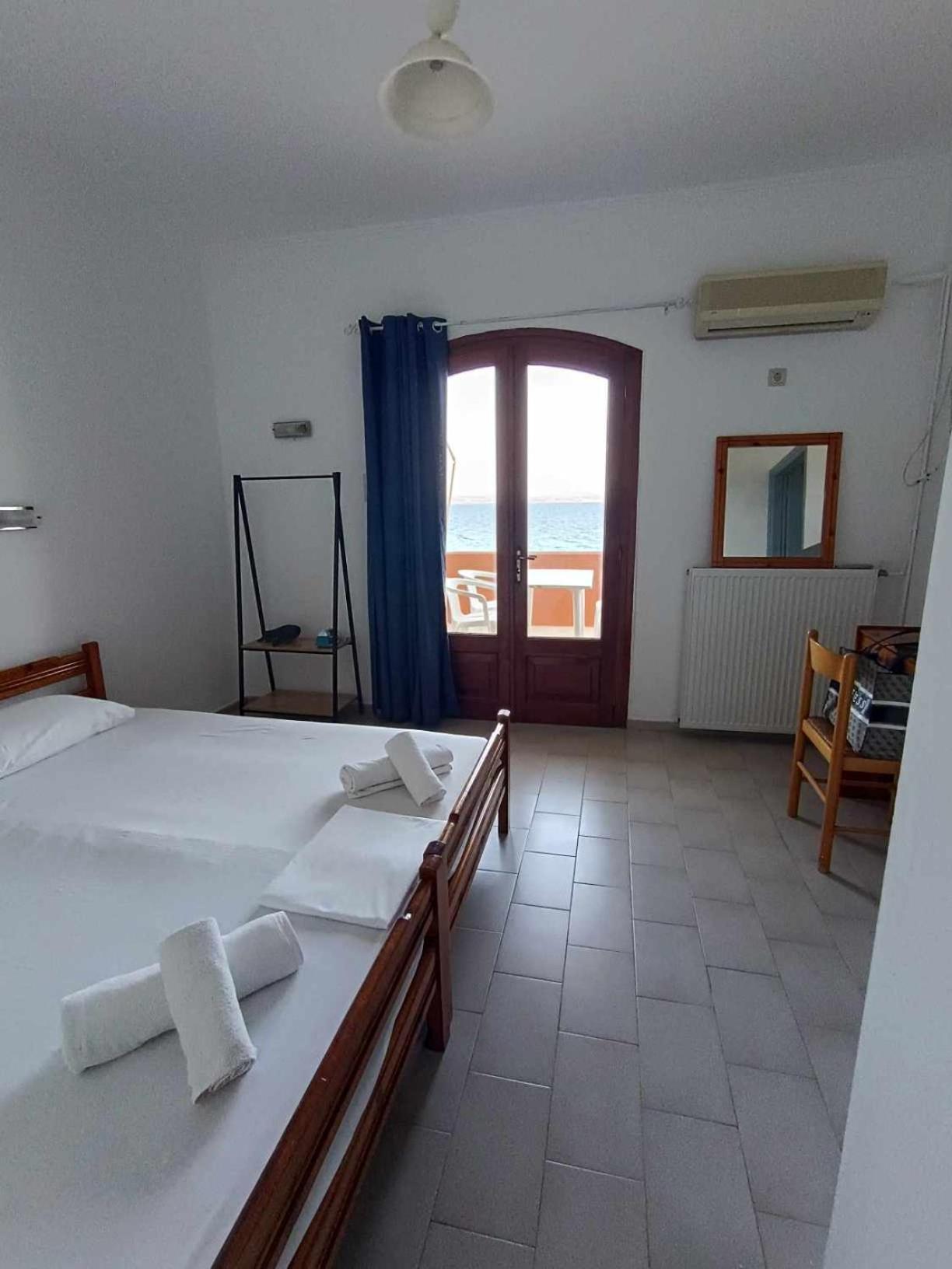 Nisaki Chios Apartments Agia Ermioni